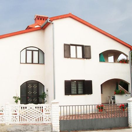 Apartments Porec Istria By Nina Esterno foto